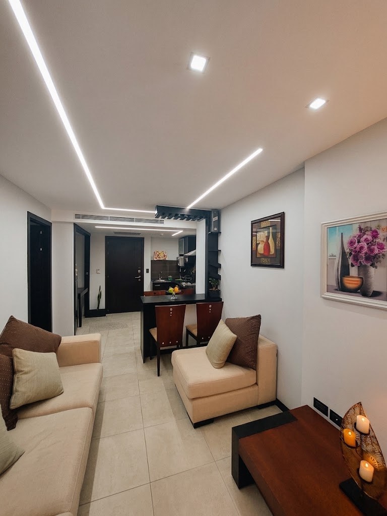 Suite Santa Ana